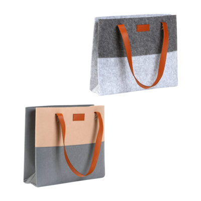 BOLSA PARA REGALO Bolsa para regalo sin duda de excelente calidad y diseño ademas tiene detalles de cuero sintetico y dos asas para cargar